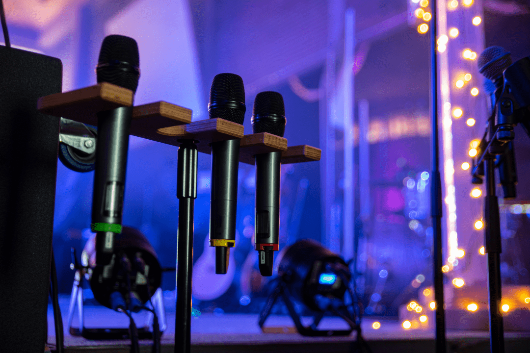 Backstage Microphone